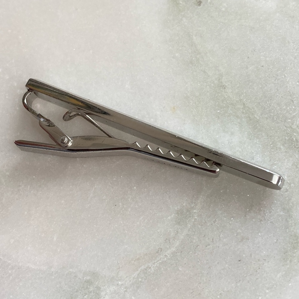 Burberry Tie Clip - Picture 2 of 5
